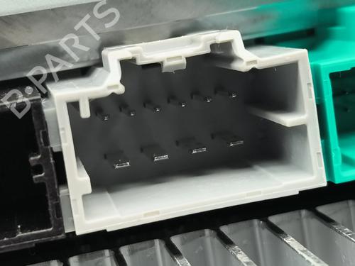 Display monitor TESLA MODEL S (5YJS)  | BP36867739C48  - Image 10