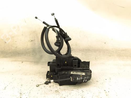 front-right-lock-hyundai-santa-fe-ii-cm-2005-2006-2007-2008-2009-2010-2011-2012-2013-2014-2015-36913689 main image