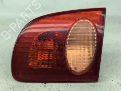 Used Right tailgate light Right tailgate light 32990175 32990175