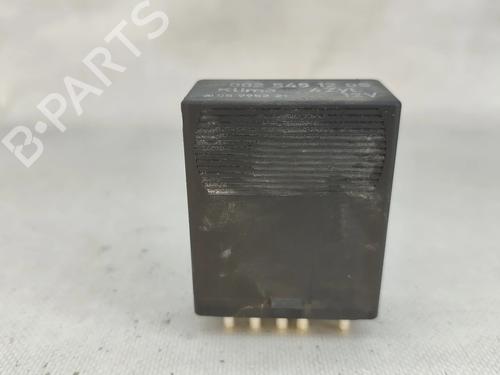 Commutateur Commutateur MERCEDES-BENZ 124 Saloon (W124) 200 E (124.021) (122 hp) 36889767 36889767