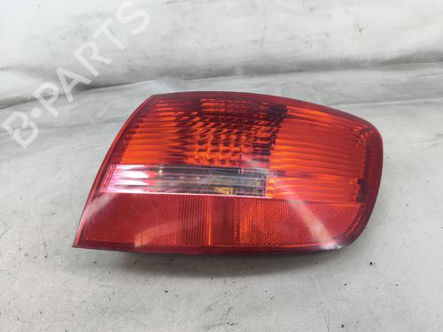 Used Right taillight Right taillight 37001536 37001536