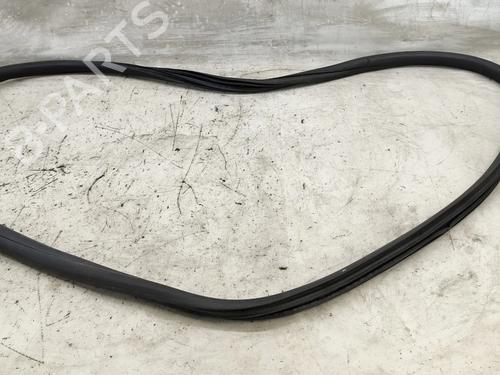 Rubber door seal CITROËN C4 CACTUS 1.6 BlueHDi 100 | BP37001448C142 - Image 4