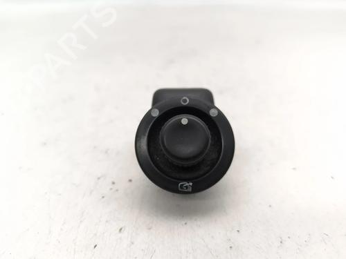 mirror-switch-renault-laguna-ii-bg01_-2001-2002-2003-2004-2005-2006-2007-37002092 main image