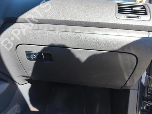 glove-box-vw-golf-v-1k1-2003-2004-2005-2006-2007-2008-2009-2010-37002169 main image