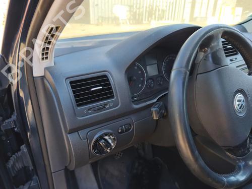 Instrumentbræt Instrumentbræt VW GOLF V (1K1) 1.4 FSI (90 hp) 37002189 37002189