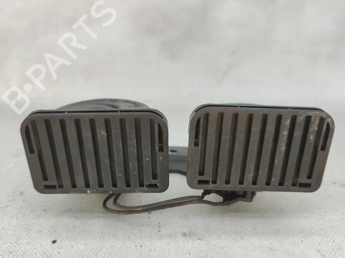 horn-land-rover-range-rover-evoque-l538-2011-2012-2013-2014-2015-2016-2017-2018-2019-37001873 main image