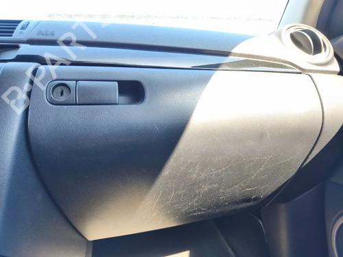 Used Glove box Glove box 37028574 37028574