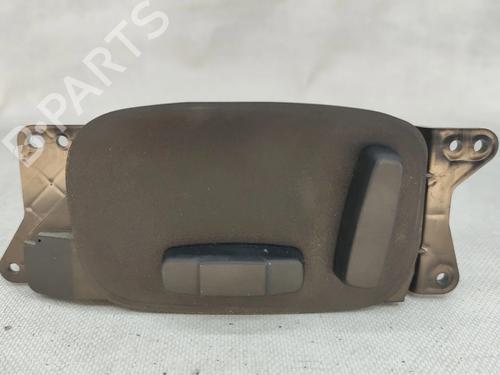 Used Switch Switch LAND ROVER RANGE ROVER EVOQUE (L538) 2.0 D 4x4 (180 hp) 37002079 37002079
