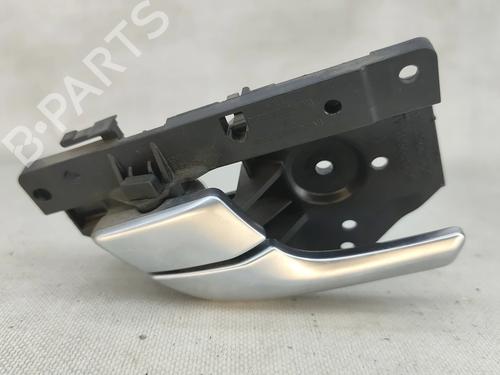 Used Front left interior door handle Front left interior door handle 37001961 37001961
