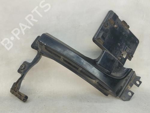 Used Rear bumper bracket Rear bumper bracket 37001983 37001983