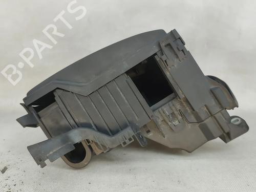 Used Fuse box Fuse box LAND ROVER RANGE ROVER EVOQUE (L538) 2.0 D 4x4 (180 hp) 37002016 37002016