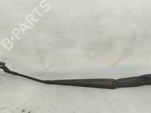 Used Front windshield wiper arm Front windshield wiper arm 37001989 37001989