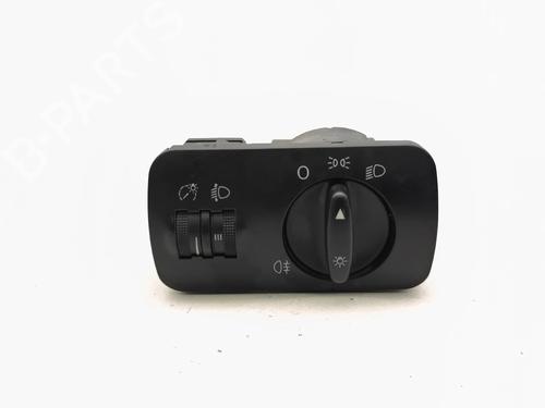 headlight-switch-audi-a3-8l1-1996-1997-1998-1999-2000-2001-2002-2003-2004-2005-2006-37025675 main image