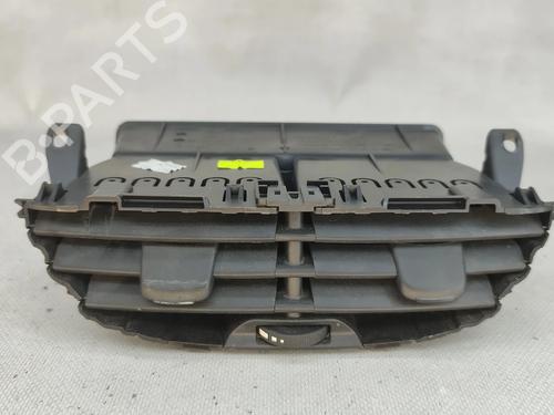 Used Air vent Air vent 37025698 37025698