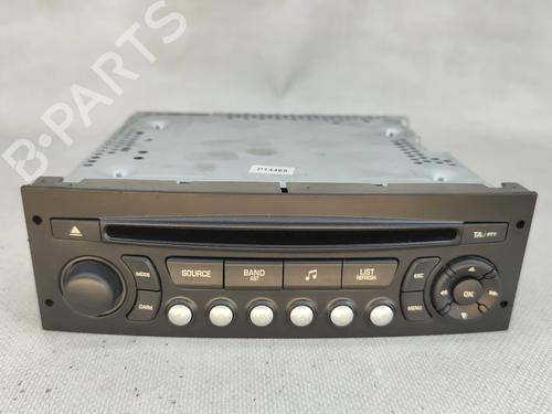Used Radio Radio 37025768 37025768