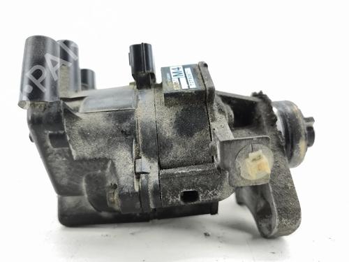 ignition-distributor-mazda-323-p-v-ba-1996-1997-1998-36778659 main image