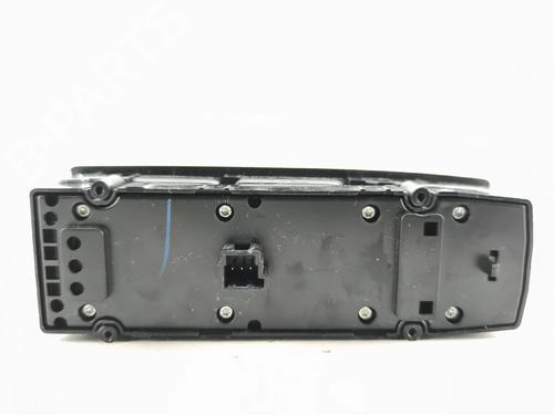 Left front window switch TESLA MODEL S (5YJS) 90D AWD | BP36889751I27 - Image 4