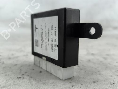 Module électronique TESLA MODEL S (5YJS) 90D AWD | BP36889775M83 - Image 3