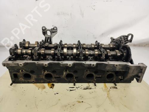 Used Cylinder head Cylinder head 37180053 37180053
