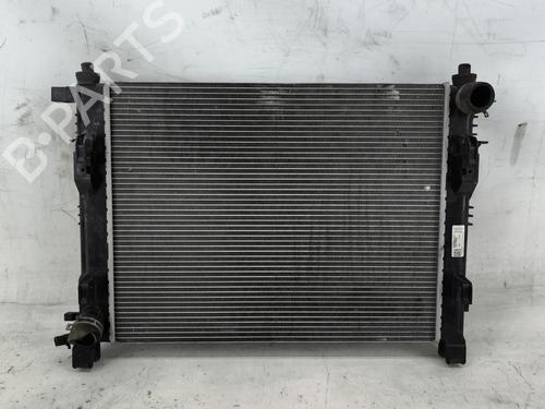 Used Water radiator Water radiator 37155585 37155585