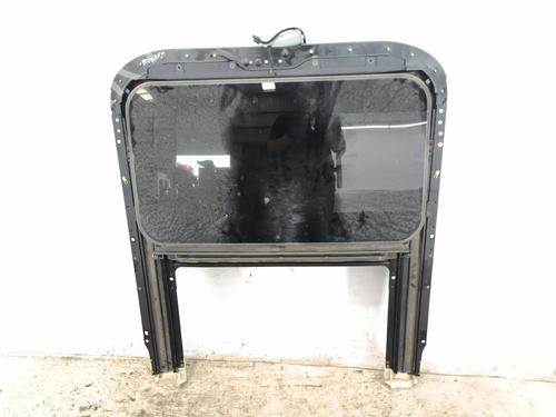 sunroof-audi-a4-b5-avant-8d5-1994-1995-1996-1997-1998-1999-2000-2001-2002-37180214 main image