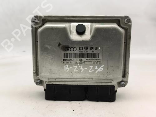 engine-control-unit-ecu-audi-a4-b6-avant-8e5-2000-2001-2002-2003-2004-2005-37196326 main image
