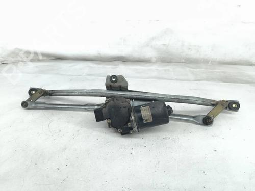 front-wiper-motor-audi-a4-b5-avant-8d5-1994-1995-1996-1997-1998-1999-2000-2001-2002-37034053 main image