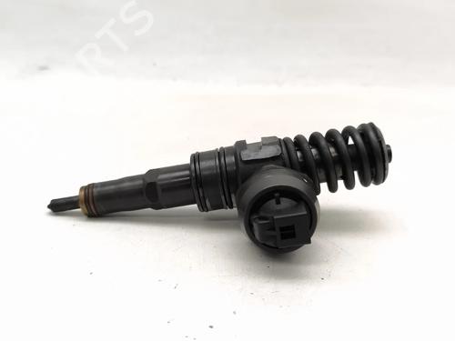 injector-audi-a4-b6-avant-8e5-2000-2001-2002-2003-2004-2005-37196324 main image
