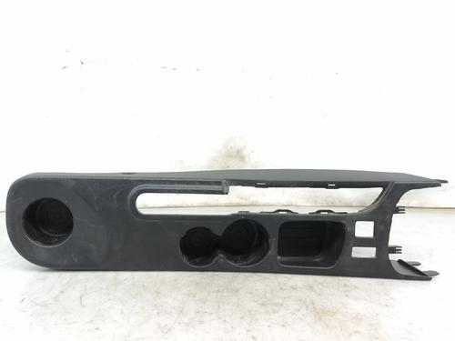 Midtkonsoll Midtkonsoll RENAULT CAPTUR I (J5_, H5_) 0.9 TCe 90 (90 hp) 37072364 37072364