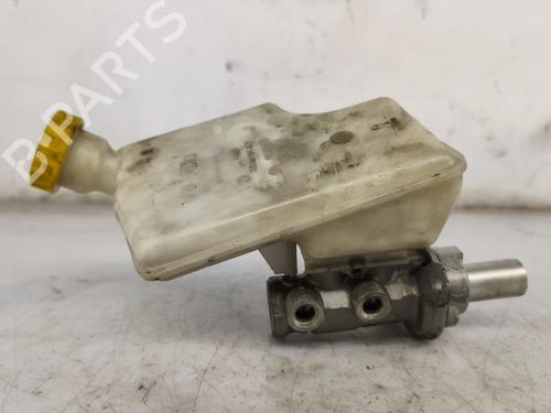 brake-master-cylinder-citroen-ds3-sa_-2009-2010-2011-2012-2013-2014-2015-2016-37199396 main image
