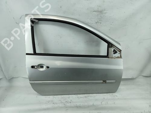 dr-hjre-fortil-renault-clio-iii-hatchback-van-sb_-sr_-2005-37237875 main image
