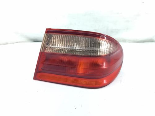 right-taillight-mercedes-benz-e-class-w210-1995-1996-1997-1998-1999-2000-2001-2002-2003-37025786 main image
