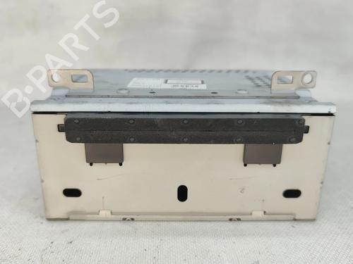 Used Radio Radio 37237810 37237810