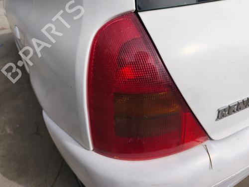 left-taillight-renault-clio-ii-bb_-cb_-1998-1999-2000-2001-2002-2003-2004-2005-2006-2007-2008-2009-2010-2011-2012-2013-2014-2015-2016-37271784 main image