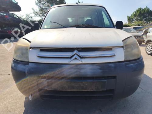 Paragolpes delantero Paragolpes delantero 37271811 37271811