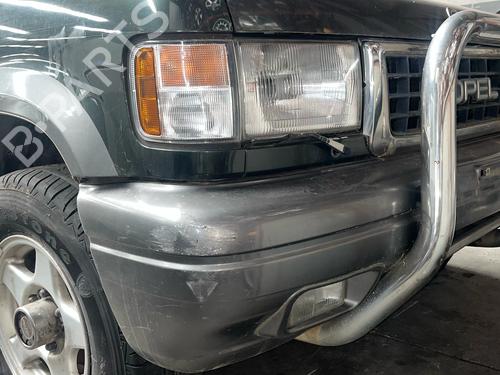 Used Front bumper Front bumper 37271870 37271870