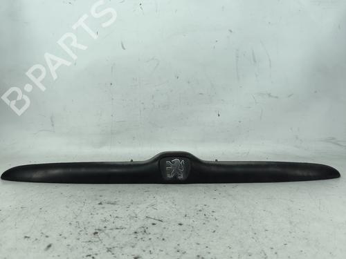 door-moulding-trim-peugeot-206-hatchback-2ac-1998-1999-2000-2001-2002-2003-2004-2005-2006-2007-2008-2009-2010-2011-2012-37159329 main image