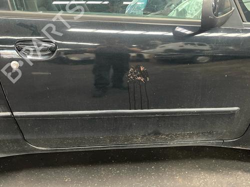 Used Right front door Right front door 37401284 37401284
