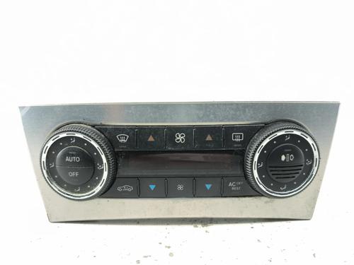 Used Climate control Climate control 37180154 37180154