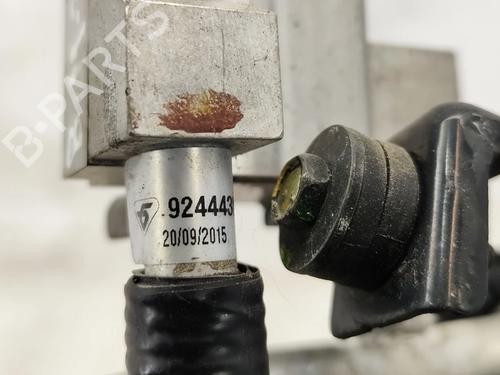 AC pipe NISSAN LEAF (ZE0) Electric | BP37422816M126 - Image 6