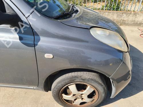 right-front-fenders-nissan-micra-iii-k12-2002-2003-2004-2005-2006-2007-2008-2009-2010-2011-37444168 main image