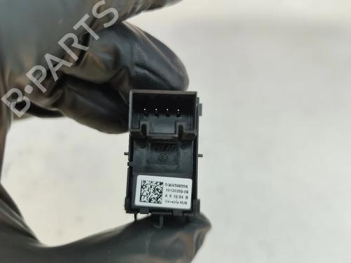 Right front window switch SKODA FABIA IV (PJ3) 1.0 TSI | BP37422914I26 - Image 6
