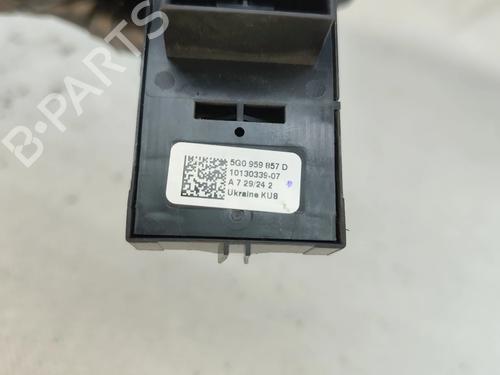 Left front window switch SKODA FABIA IV (PJ3) 1.0 TSI | BP37422917I27 - Image 5