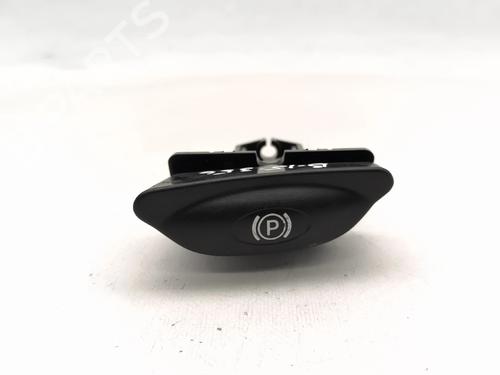 Used Switch Switch MERCEDES-BENZ SL (R230) 55 AMG Kompressor (230.474) (500 hp) 37438612 37438612