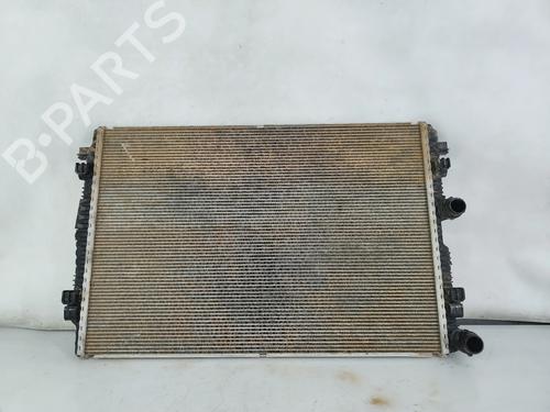 Used Water radiator Water radiator 37423077 37423077