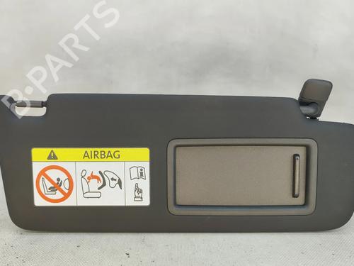 Used Right sun visor Right sun visor 37422982 37422982