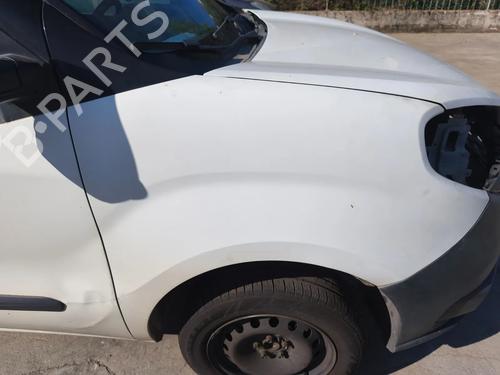 Used Right front fenders Right front fenders 37475790 37475790