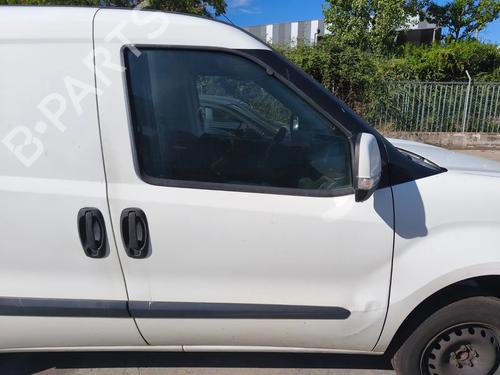 Used Right front door Right front door 37475788 37475788