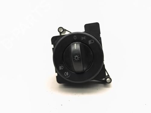 headlight-switch-vw-crafter-30-50-platformchassis-2f_-2006-2007-2008-2009-2010-2011-2012-2013-2014-2015-2016-37478274 main image