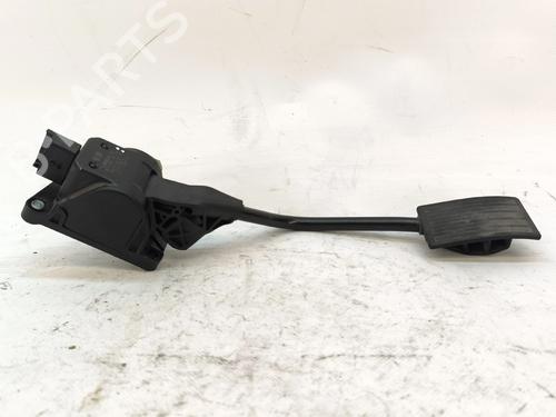 Used Break pedal Break pedal PEUGEOT 508 SW I (8E_) 2.0 HDi RXH Hybrid4 (200 hp) 37475773 37475773